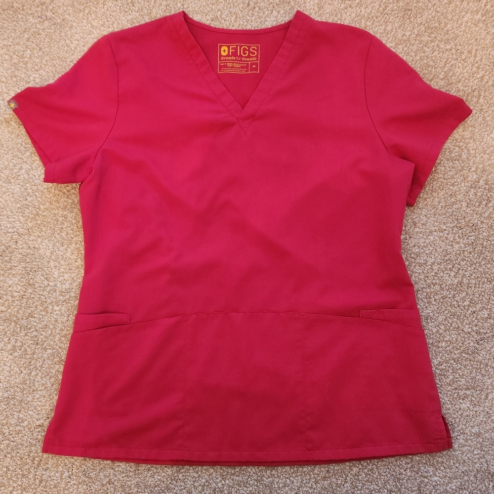 FIGS scrub top size medium